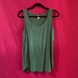 🎽NWOT Old Navy Relaxed Fit Green Tank Top Size L